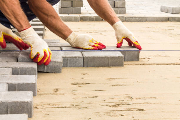 Best Driveway Pavers Near Me  in Pontiac, MI