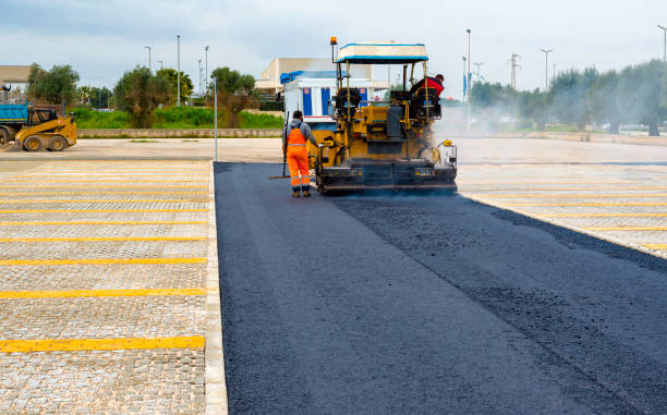 Best Driveway Pavers Installation  in Pontiac, MI