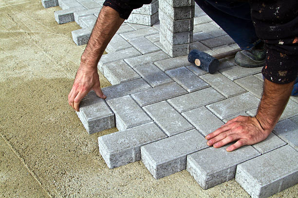 Best Driveway Paving Company  in Pontiac, MI