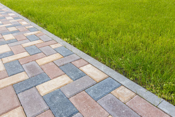Best Residential Driveway Paver Services  in Pontiac, MI